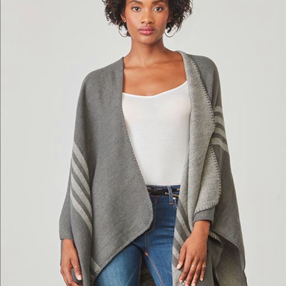 reversible BB dakota poncho